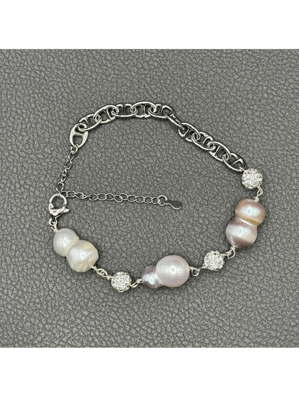 candy+clover hulu peanut freshwater pearl silver tone bracelet